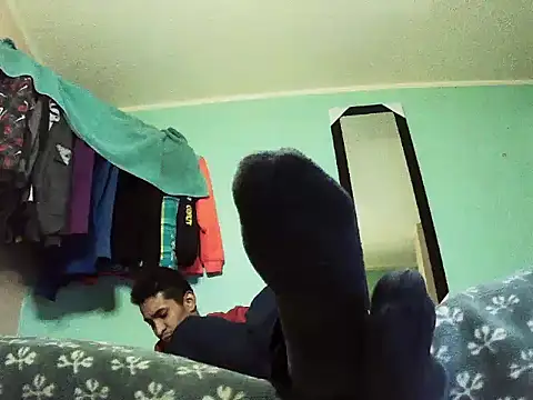 andrescaraballo online show from November 6, 3:09 am