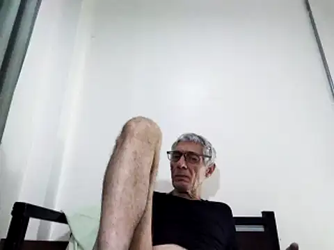 BIGUNCUTHARDCOCK online show from March 4, 1:28 pm