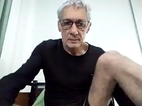 BIGUNCUTHARDCOCK online show from January 25, 10:51 am