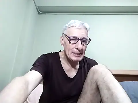 BIGUNCUTHARDCOCK online show from October 11, 5:11 am