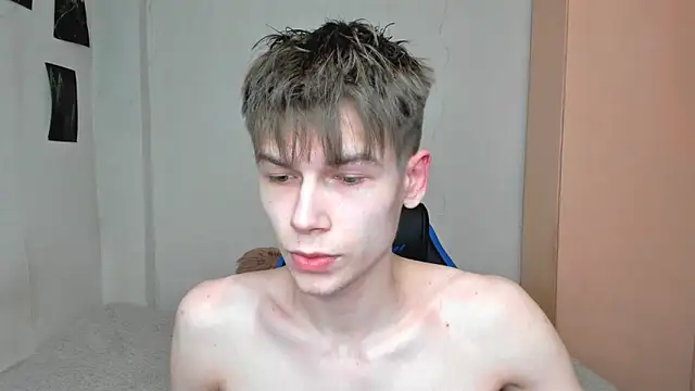 Makentoshi  online show from February 12, 3:27 pm