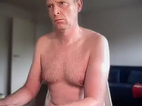 boegieboy1976 online show from May 29, 12:48 pm