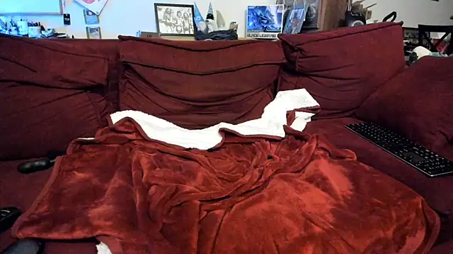 ryderswell123 online show from September 24, 1:27 am