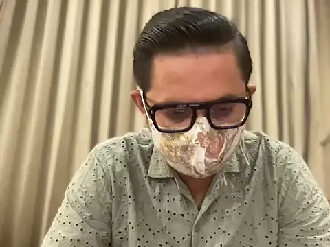 slavekinky001 online show from April 11, 7:17 pm