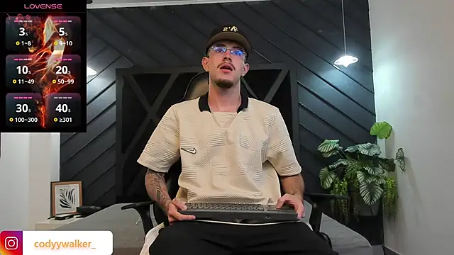 CodyWalkerR online show from February 10, 5:12 am