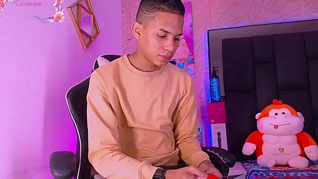 dilan alfonzo online show from February 23, 7:26 pm