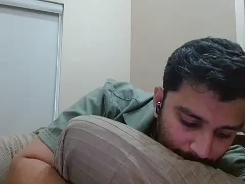 robintoit online show from February 14, 8:42 am