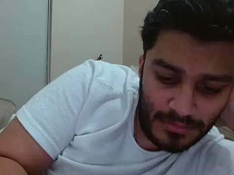 robintoit online show from February 22, 4:30 pm