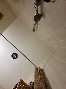 high andlow420 online show from March 10, 9:29 pm