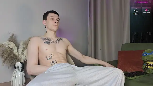 R1mmo   online show from March 14, 5:20 pm