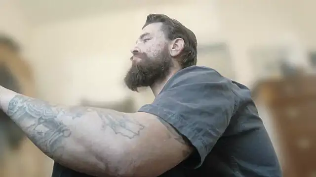 Armyexhibitionistvet online show from September 18, 10:34 pm