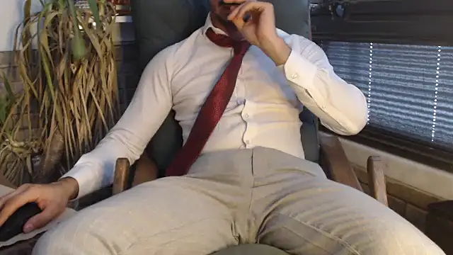 Naughtb0y online show from March 19, 11:17 am