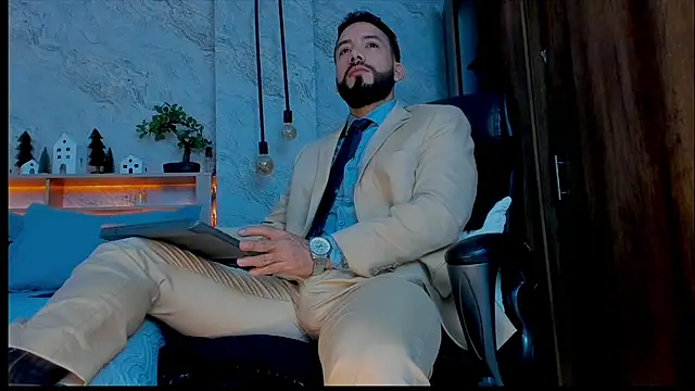 bruno woods online show from December 11, 2:06 pm