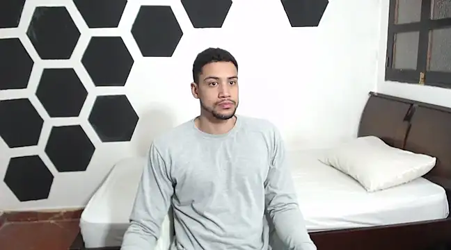 Jhors  Collens online show from January 29, 4:58 am