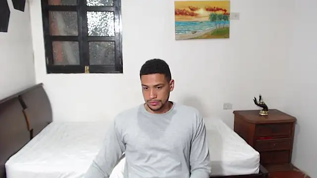 Jhors  Collens online show from October 2, 3:32 am