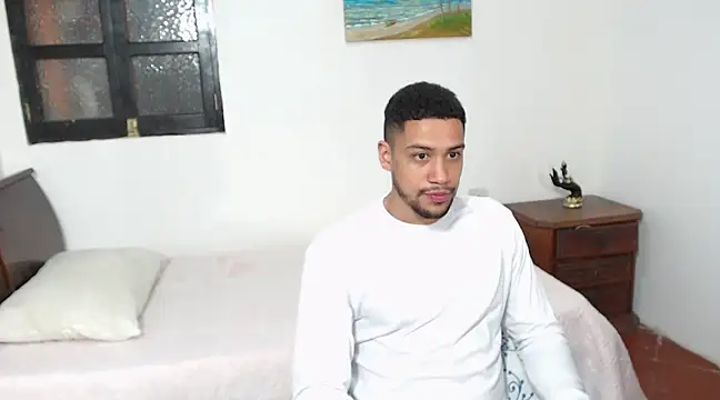 Jhors  Collens online show from March 7, 4:45 am