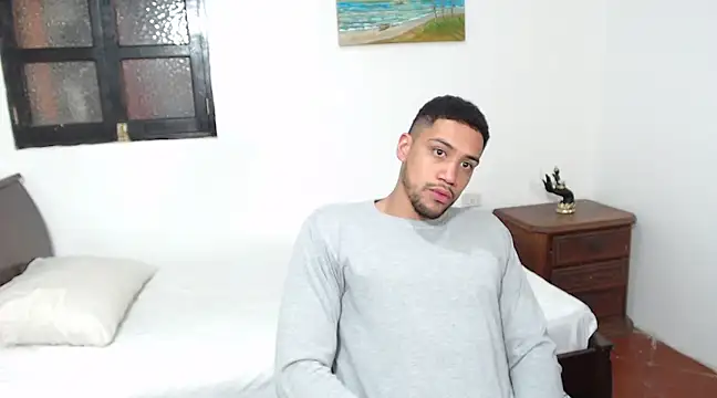 Jhors  Collens online show from February 25, 5:52 am