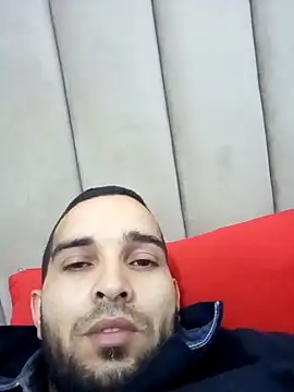 zrwali online show from April 15, 12:49 pm