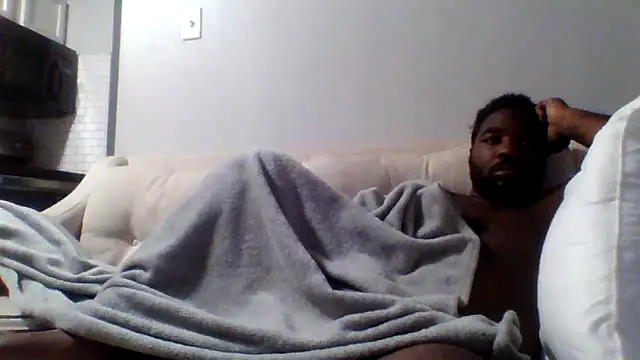 Snapshot of bigdick5157 chatting on October 10, 4:34 pm bigdick5157 online show from October 10, 4:34 pm