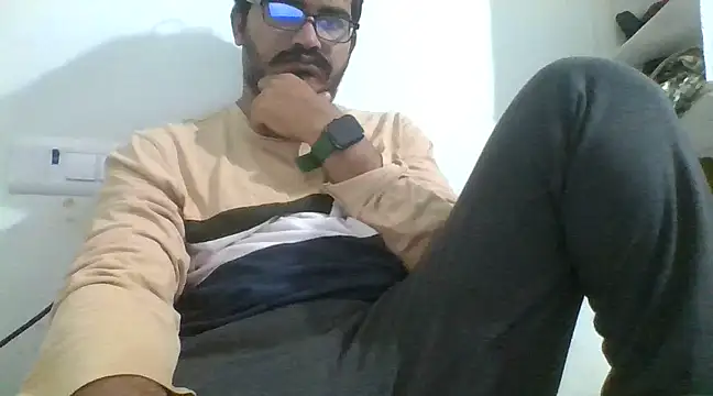 naughtymike0007 online show from January 5, 3:43 am