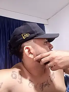 sexjim01 online show from June 17, 4:47 am