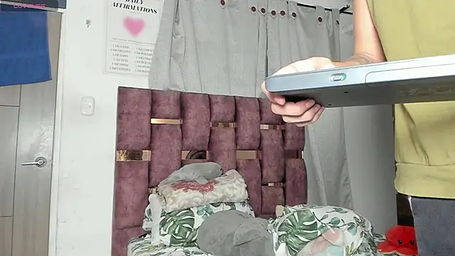 Angelo 018 online show from February 1, 2:47 am