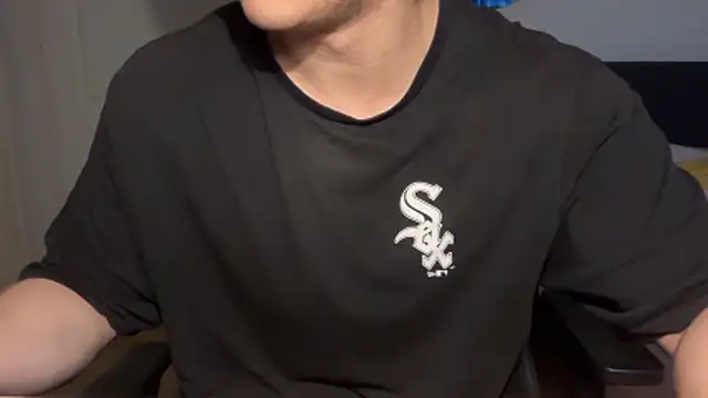 jungcock3210 online show from December 4, 1:51 pm