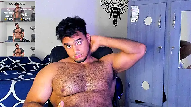 Big furry bear13 online show from March 8, 6:41 am