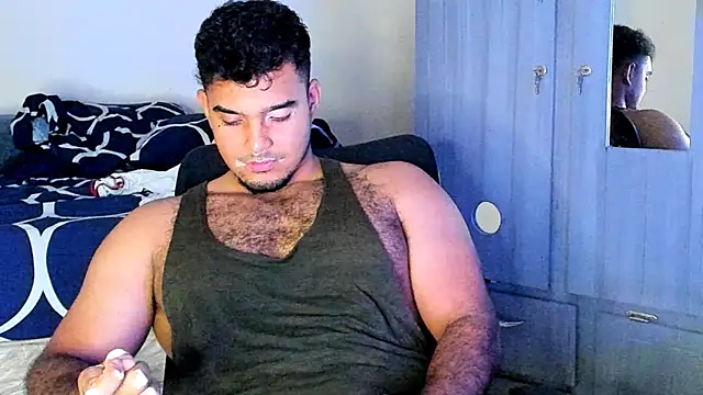 Big furry bear13 online show from March 19, 4:36 am