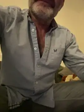 Shyboy817 online show from December 14, 8:27 pm