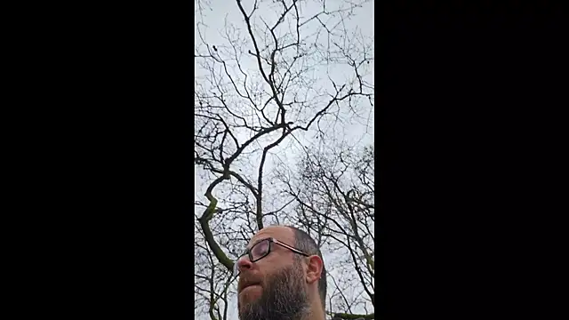 ravingr4d4 online show from March 2, 11:17 am