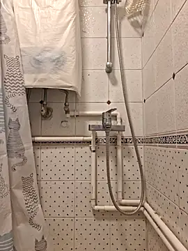 john ng654321 online show from October 4, 8:19 am