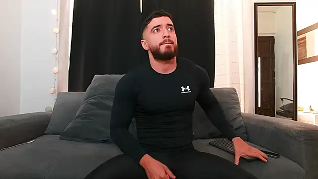 AndrewMartinez online show from December 24, 7:22 pm