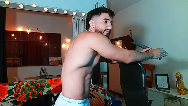 AndrewMartinez online show from February 2, 1:12 am