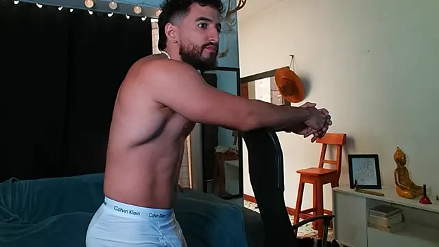 AndrewMartinez online show from January 29, 1:38 pm