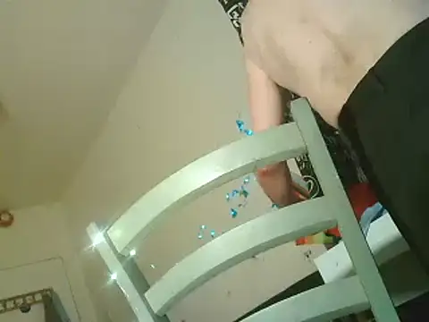 Snapshot of DaddyQuimHot chatting on March 15, 7:31 am DaddyQuimHot online show from March 15, 7:31 am