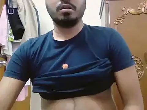 desiboyasif online show from November 18, 5:16 pm