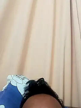 desiboyasif online show from December 3, 9:09 am