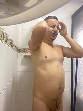 Snapshot of DanielGomez9 chatting on January 4, 12:16 pm DanielGomez9 online show from January 4, 12:16 pm