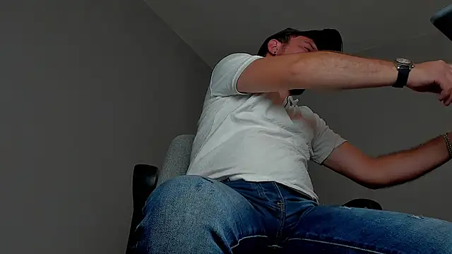 Master Mark Wayne online show from November 2, 7:07 pm