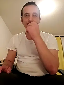 denis99tff online show from November 11, 8:58 pm