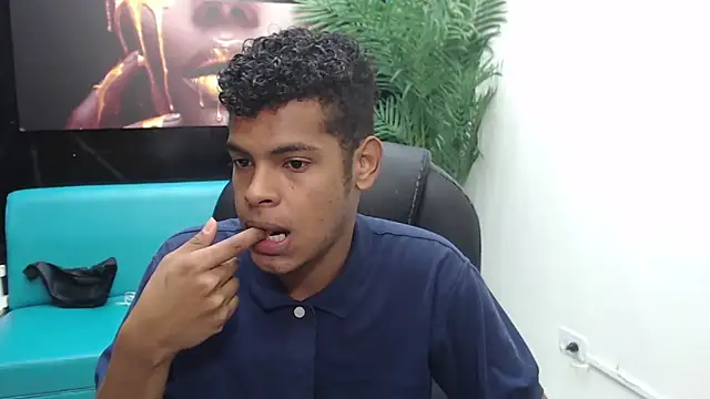 boylittle19cm online show from March 9, 12:31 pm