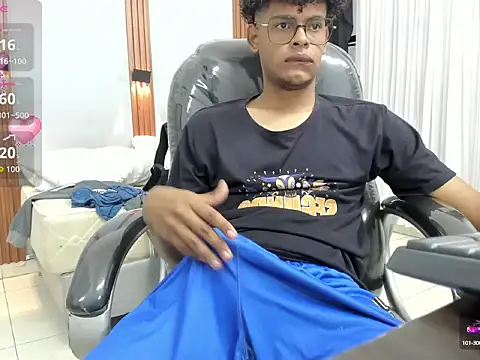 boylittle19cm online show from September 10, 12:37 pm