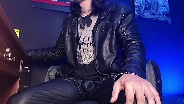 Dicaprioo  online show from February 9, 8:19 am