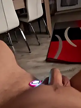 Szeltolo001 online show from April 6, 10:21 pm