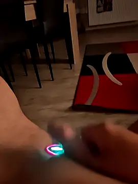 Szeltolo001 online show from March 21, 10:58 pm