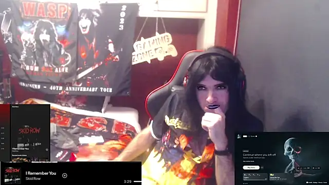 Rocker Assassin66630 online show from December 13, 8:26 pm