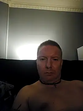 Snapshot of walker1979 chatting on September 27, 3:21 pm walker1979 online show from September 27, 3:21 pm