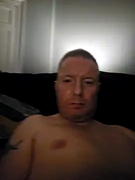 Snapshot of walker1979 chatting on September 19, 10:09 pm walker1979 online show from September 19, 10:09 pm