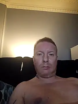 Snapshot of walker1979 chatting on October 3, 8:36 pm walker1979 online show from October 3, 8:36 pm